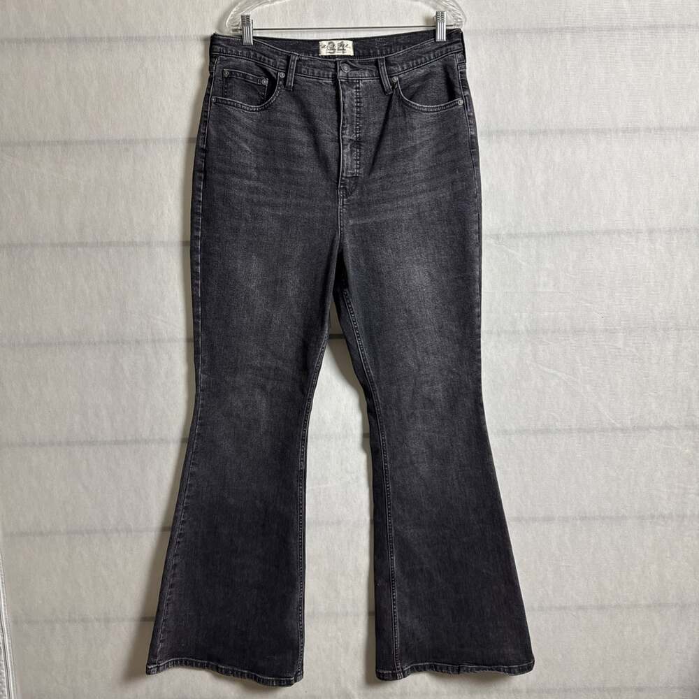 We The Free Women's Size 34 Black Robin High Waisted Flare Jeans